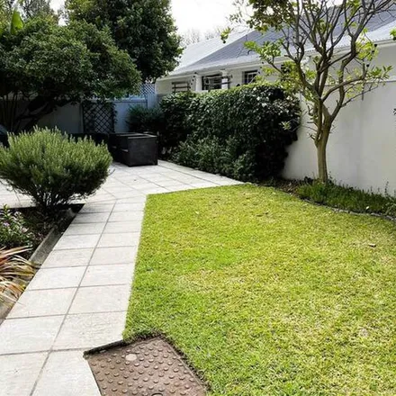 Rent this 2 bed apartment on Rouwkoop Road in Rondebosch, Cape Town