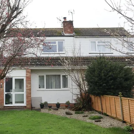 Rent this 4 bed house on 24 Stonewell Park Road in Bristol, BS49 5DP