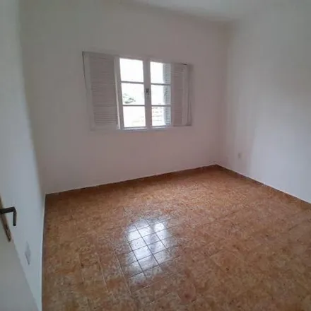 Rent this 2 bed apartment on Rua Professor Torres Homem in Aparecida, Santos - SP