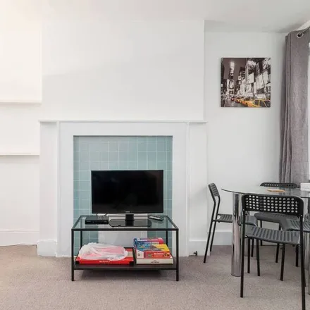Rent this 2 bed apartment on London in NW2 2PS, United Kingdom