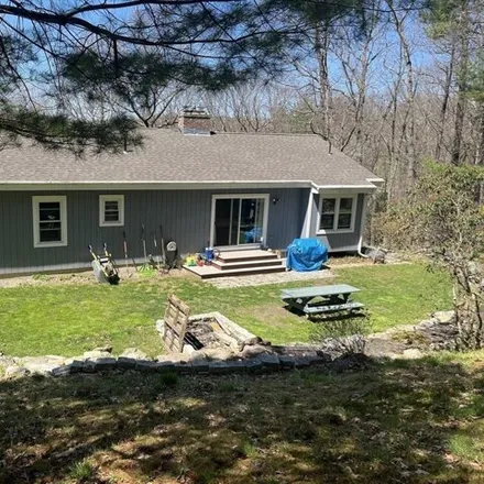 Image 4 - 47 South Cross Road, Gill, Franklin County, MA 01376, USA - House for sale