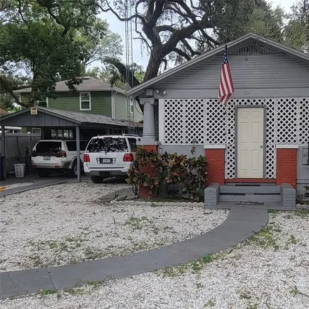 Buy this 1 bed house on 1598 East 24th Avenue in Tampa, FL 33605