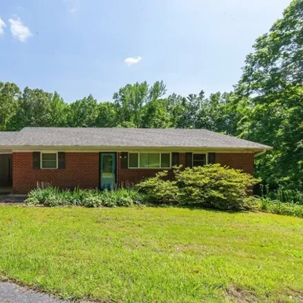 Buy this 5 bed house on 86 Hart Road in Madison County, TN 38301