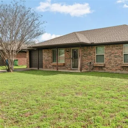 Buy this 3 bed house on 528 South 1st Street in Sanger, TX 76266