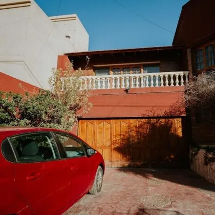 Buy this 6 bed house on Los Tulipanes in M5501 LQK Mendoza, Argentina