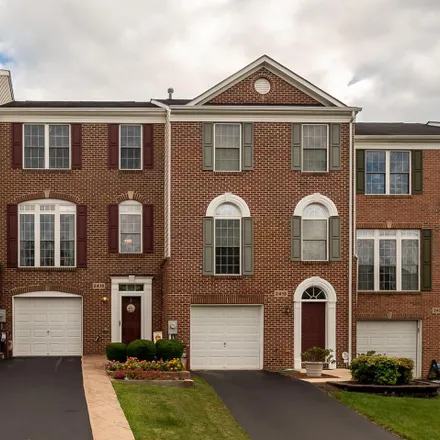 Image 1 - 2412 Jostaberry Way, Piney Orchard, MD 21113, USA - Townhouse for sale