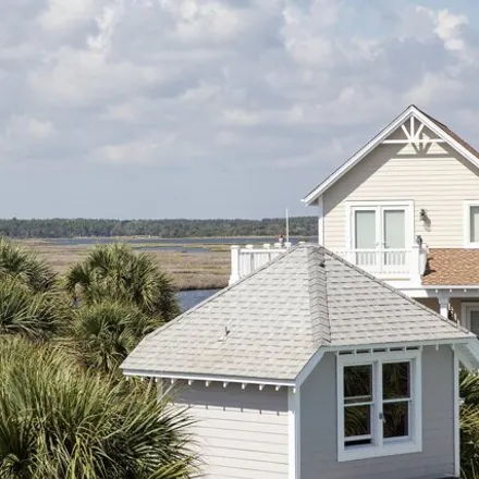 Image 6 - 194 Seaside Lane, West Onslow Beach, North Topsail Beach, NC 28460, USA - House for sale