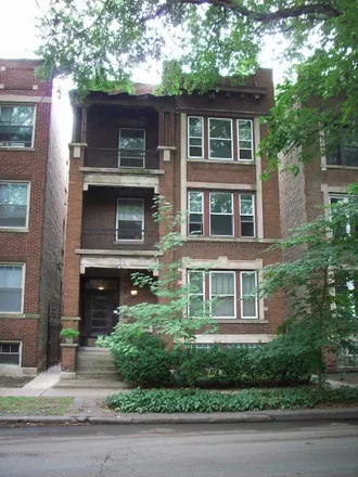 Buy this 7 bed duplex on 5439-5457 South Woodlawn Avenue in Chicago, IL 60637