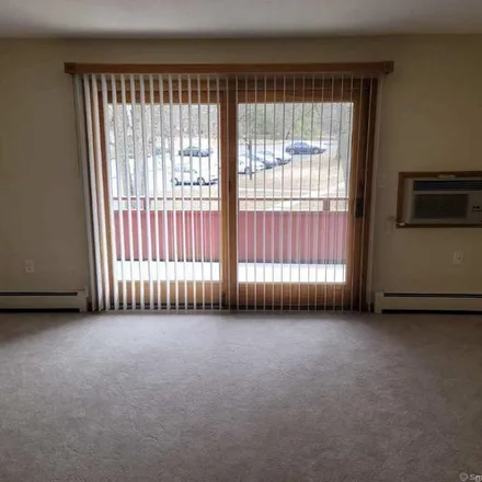 Rent this 1 bed apartment on 17 Stony Brook Drive in Addison, Glastonbury