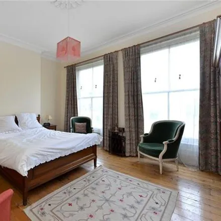 Image 7 - Gloucester Crescent, Primrose Hill, London, NW1 7DS, United Kingdom - Townhouse for sale