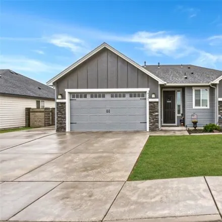 Buy this 3 bed house on Ballard Loop in West Richland, WA 99353