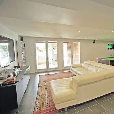 Rent this 6 bed house on 64200 Arcangues