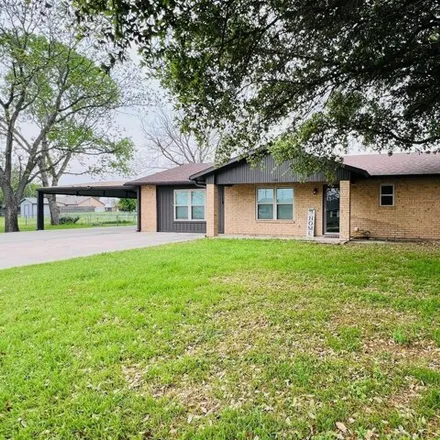Buy this 4 bed house on 142 Shenandoah Drive in Comanche, TX 76442