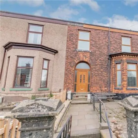 Buy this 5 bed townhouse on Green Lane in Heywood, OL10 1NQ