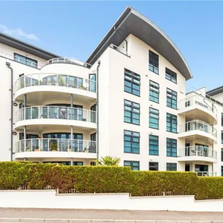 Image 3 - The Reef, 16 Boscombe Spa Road, Bournemouth, BH5 1AZ, United Kingdom - Apartment for rent