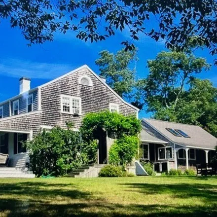 Rent this 8 bed house on 550 Chappaquonsett Road in Tisbury, MA 02568