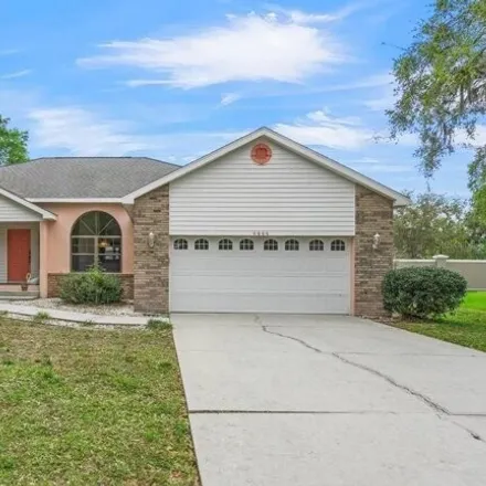 Buy this 3 bed house on 4404 West Robin Hood Trail in Sarasota County, FL 34232