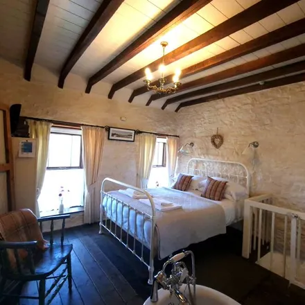 Rent this 1 bed townhouse on Llandysiliogogo in SA44 6DA, United Kingdom
