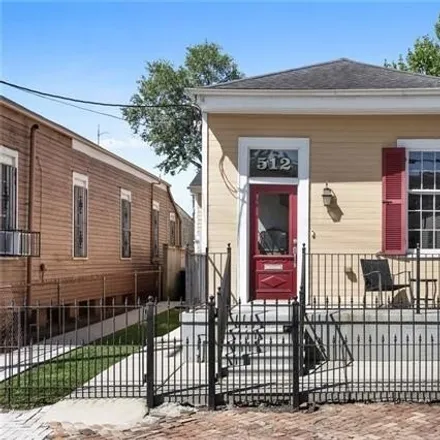 Rent this 3 bed house on 512 Philip St in New Orleans, Louisiana