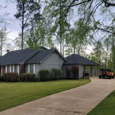 Image 2 - 1484 Desotoville Avenue, Butler, Choctaw County, AL 36904, USA - House for sale