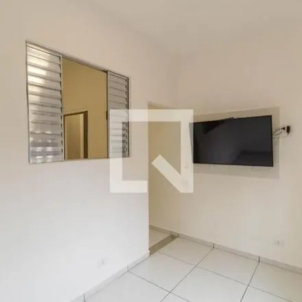 Rent this 2 bed apartment on Rua Tabatinguera 506 in Glicério, São Paulo - SP