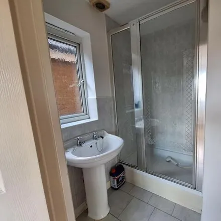 Image 7 - Bromwich Close, Jewsbury Way, Braunstone Town, LE3 3RR, United Kingdom - House for rent
