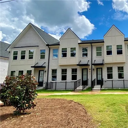 Buy this 3 bed condo on Moores Mill Road in Auburn, AL 36830