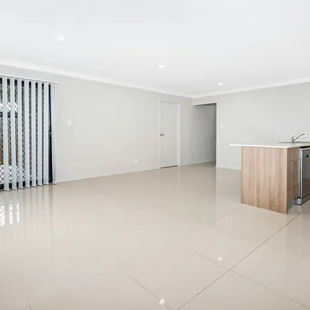 Image 3 - Lee Street, Pimpama QLD 4209, Australia - Apartment for rent