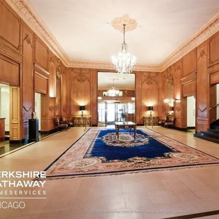 Image 2 - 5555 N Sheridan Rd Apt 1715, Chicago, Illinois, 60640 - House for sale