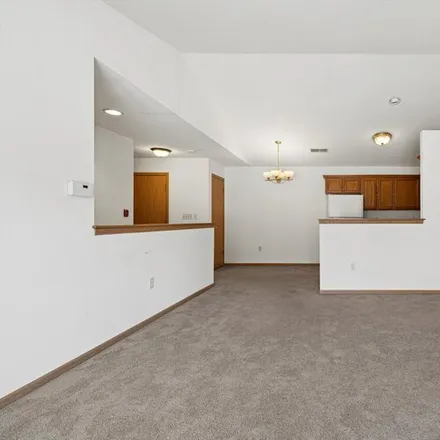 Image 3 - 1509 92nd St, Unit 82 - Condo for rent