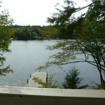 Image 3 - 1052 Lake Avenue, Sunapee, Sullivan County, NH 03751, USA - House for rent