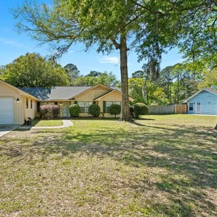 Buy this 3 bed house on Calico Court in Beaufort County, SC 29903