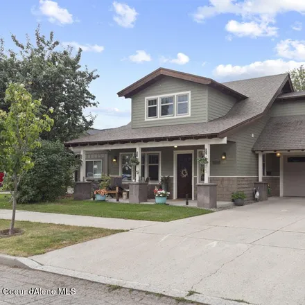 Buy this 3 bed house on 199 East Lake Street in Sandpoint, ID 83864