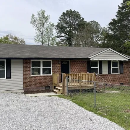 Buy this 4 bed house on 822 Spencer Street in LaFayette, GA 30728