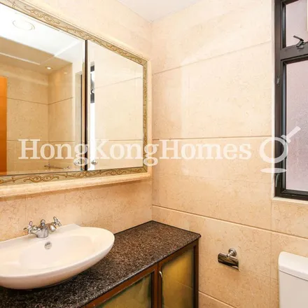 Image 5 - 000000 China, Hong Kong, Kowloon, Yau Ma Tei, Austin Road West 1, Elements - Apartment for rent