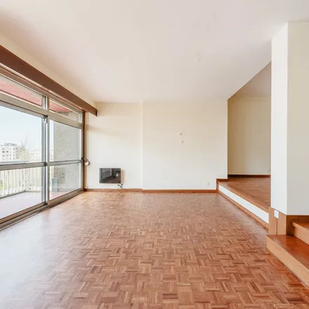Rent this 3 bed apartment on Millennium bcp in Rua de Afonso Lopes Vieira, 4100-225 Porto