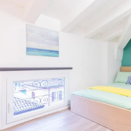 Rent this 8 bed room on Viale Giovanni Gozzadini 5/2 in 40124 Bologna BO, Italy