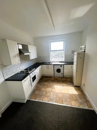 Image 3 - 119, 121, 123 Machon Bank, Sheffield, S7 1GQ, United Kingdom - Townhouse for rent