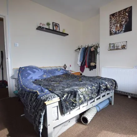 Image 4 - Mirror Mirror, 108 Chilwell Road, Beeston, NG9 1ES, United Kingdom - Apartment for rent