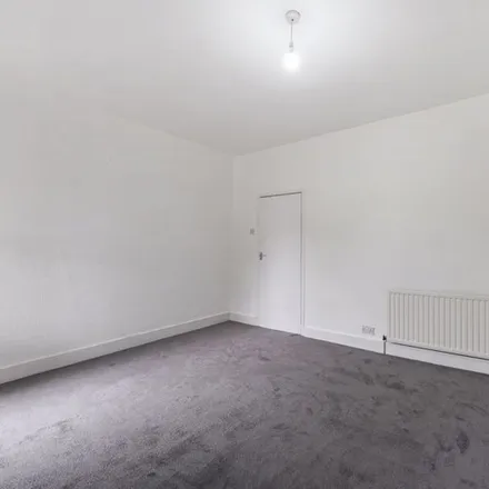 Image 6 - 139 Antill Road, Old Ford, London, E3 5JE, United Kingdom - Apartment for rent
