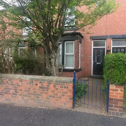 Rent this 1 bed house on Back Cross Flatts Mount in Leeds, LS11 7BL