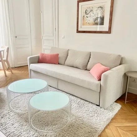 Rent this 2 bed apartment on 30 Avenue Franklin Delano Roosevelt in 75008 Paris, France