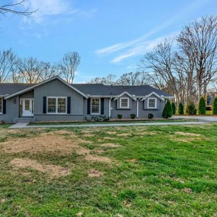 Image 2 - 142 Cherokee Road, Sarah Berry Annex, Hendersonville, TN 37075, USA - House for sale