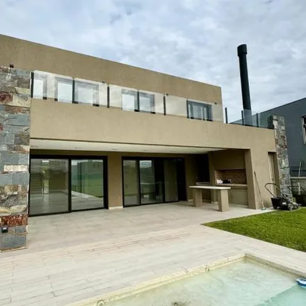 Rent this 4 bed house on unnamed road in Partido de Ezeiza, B1803 HAA Canning
