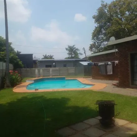Rent this 4 bed apartment on Melt Marais Road in Annlin, Pretoria