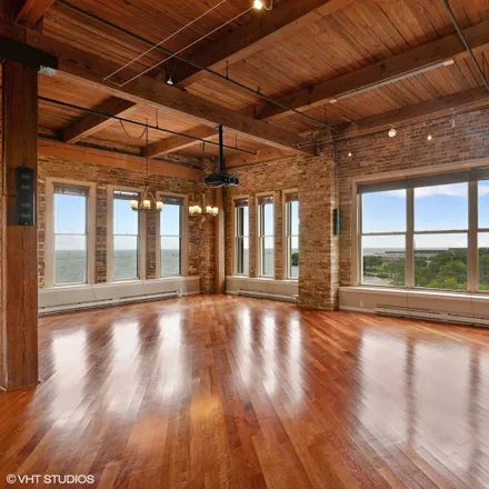 Image 5 - 540 Lake Shore Drive, 540 North Lake Shore Drive, Chicago, IL 60611, USA - Loft for rent