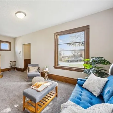 Image 2 - 3701 North 6th Street, Minneapolis, MN 55412, USA - House for sale