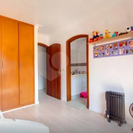 Buy this 5 bed house on Rua Doutor Erasmo Teixeira de Assunção in Morumbi, São Paulo - SP