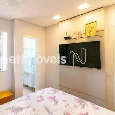 Buy this 3 bed apartment on Rua Henrique Gorceix in Monsenhor Messias, Belo Horizonte - MG