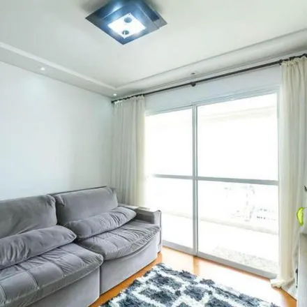 Rent this 3 bed apartment on Rua Brasílio Machado in Centro, São Bernardo do Campo - SP